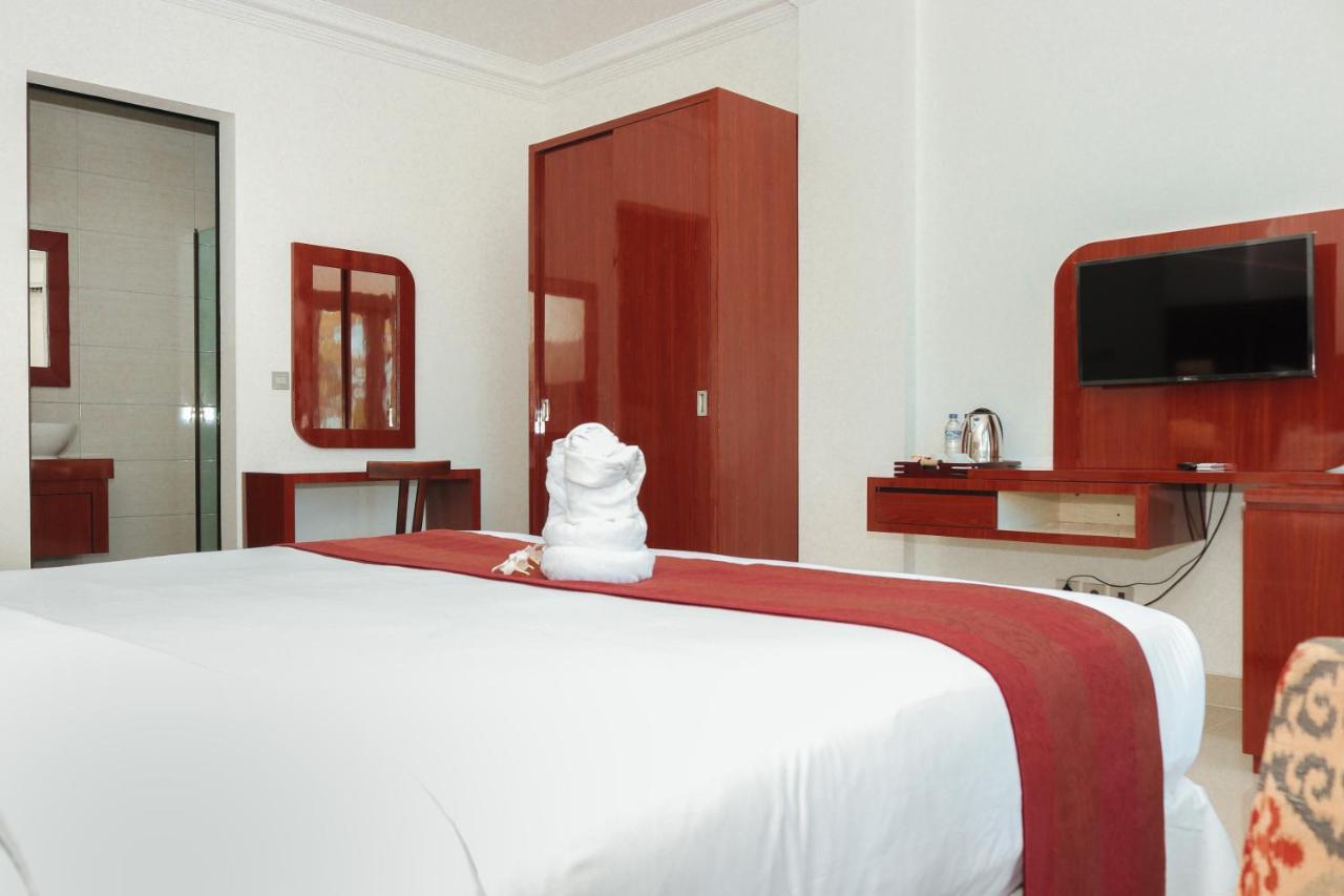 Argya Santi Suite And Villas Семиняк Екстериор снимка