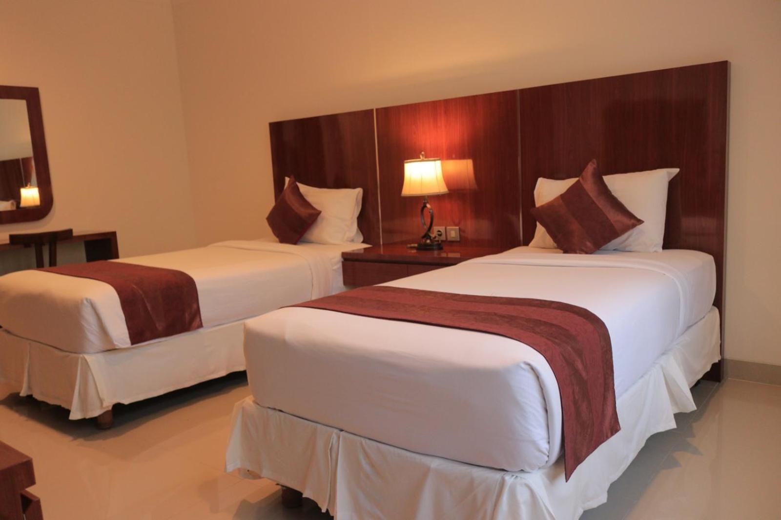 Argya Santi Suite And Villas Семиняк Екстериор снимка